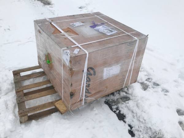 Die lange ersehnten 24 Lautsprecher aus Nepal sind heute eingetroffen.